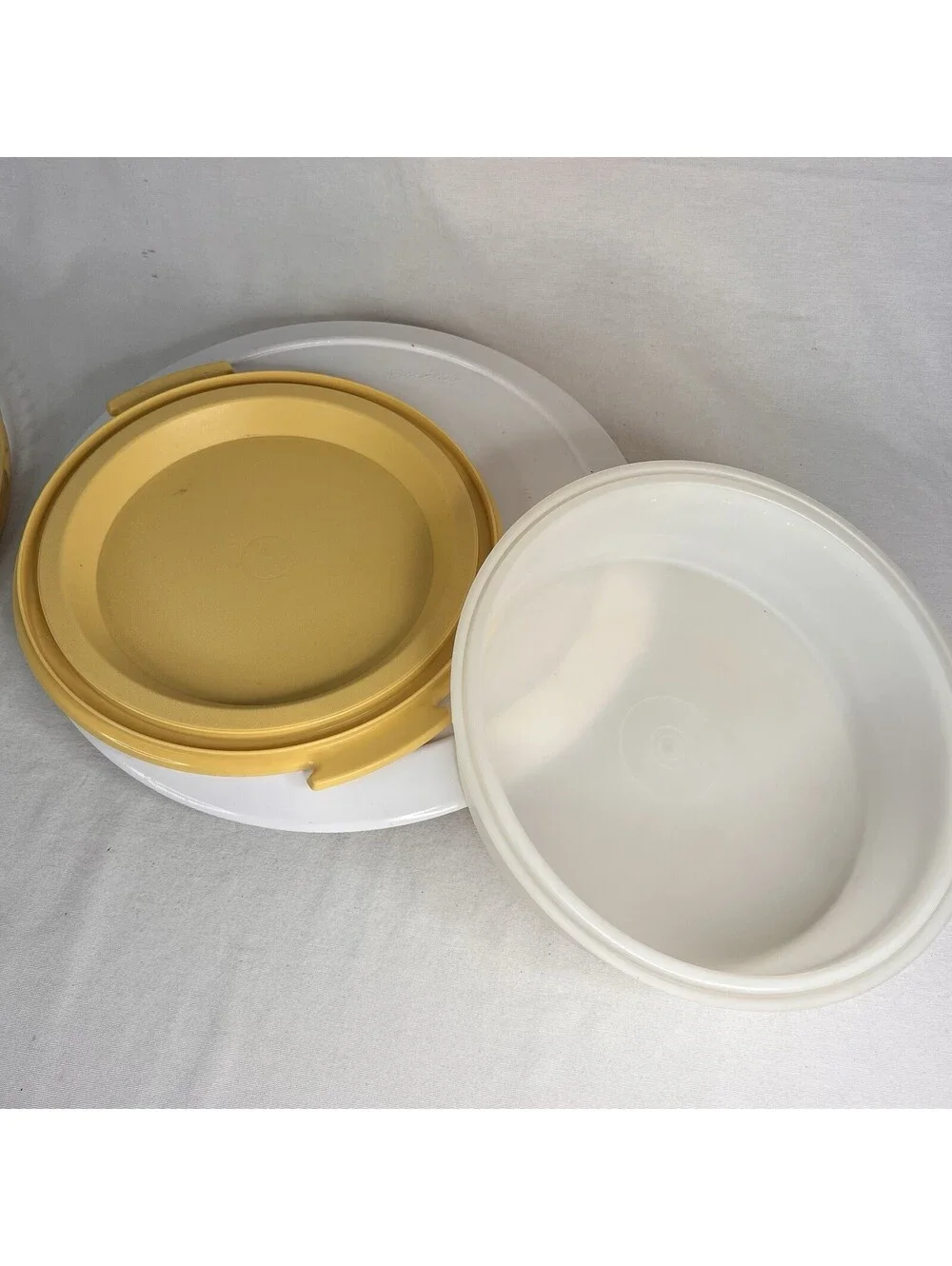 Vtg Tupperware Cake Pie Holder Taker Keeper Carrier 719 720 624 Harvest Gold